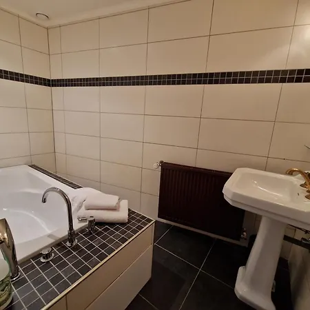 Pensión L'auberge Beauraing 2*