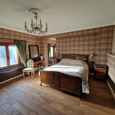 L'auberge Beauraing Pensión 2*